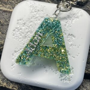 閃石字母滴膠鎖匙扣 -   閃爍綠光