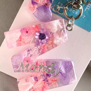 永生花字母滴膠鎖匙扣 -  鳥語花香