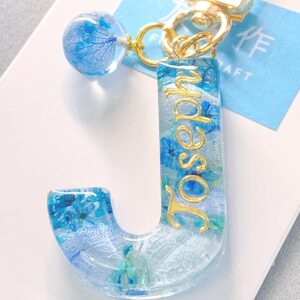 永生花字母滴膠鎖匙扣 -  藍藍花海