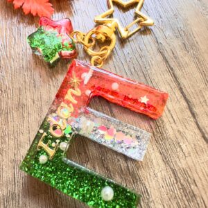 聖誕字母滴膠鎖匙扣 - E